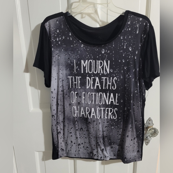 Book Lover Graphic T-Shirt, Size 2X - Picture 1 of 2